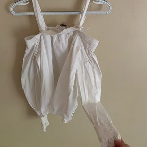 white blouse w/ scrunchy sleeves! size XS! $7